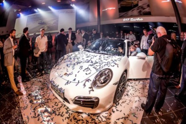 Noul Porsche 911 Turbo a fost lansat în România